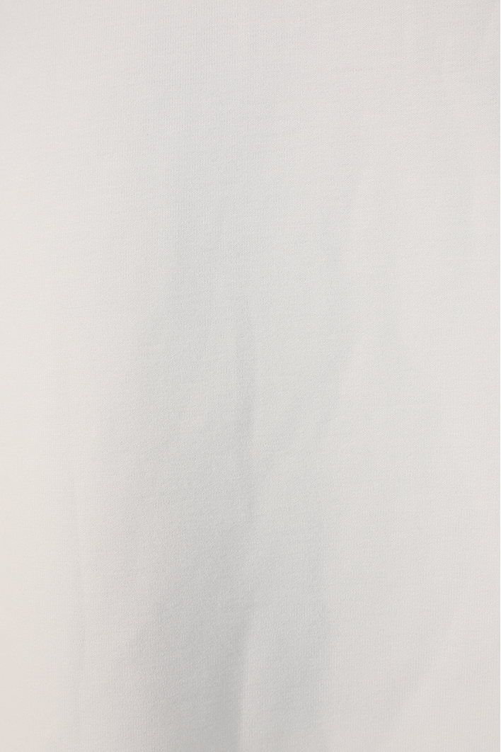 Blusa Gola Alta Bordado Sol