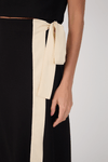 Saia Midi Linho Bordado Floral