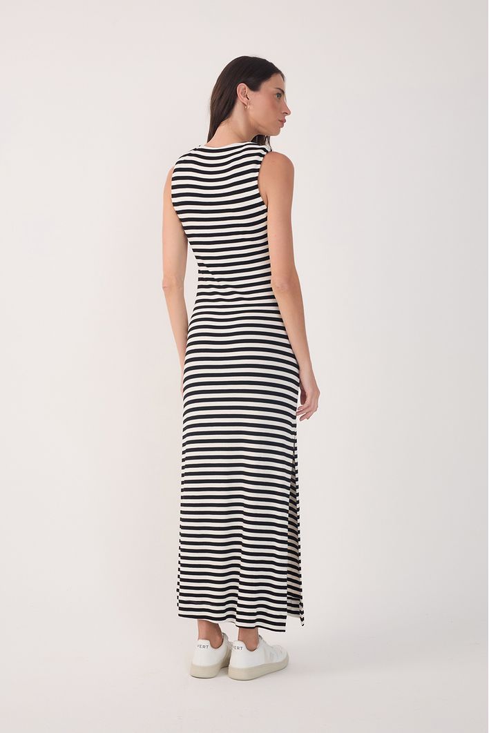Vestido Ombreira Listrado Longo