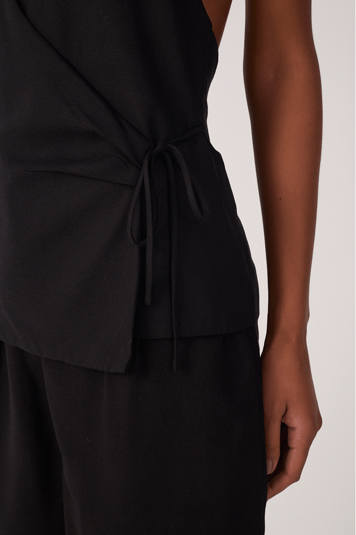 Blusa Frente Única Linho