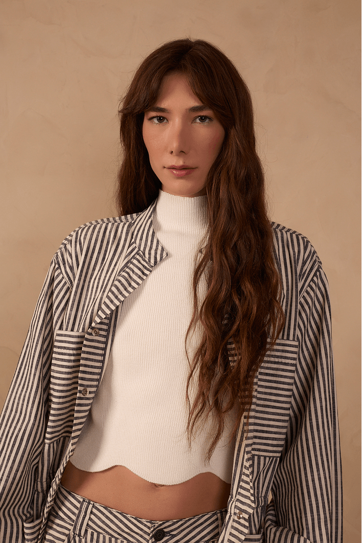 Blusa Tricot Detalhe Barra