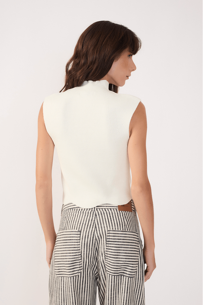 Blusa Tricot Detalhe Barra