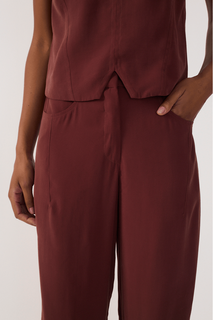 Calça Pence Bolso Frente