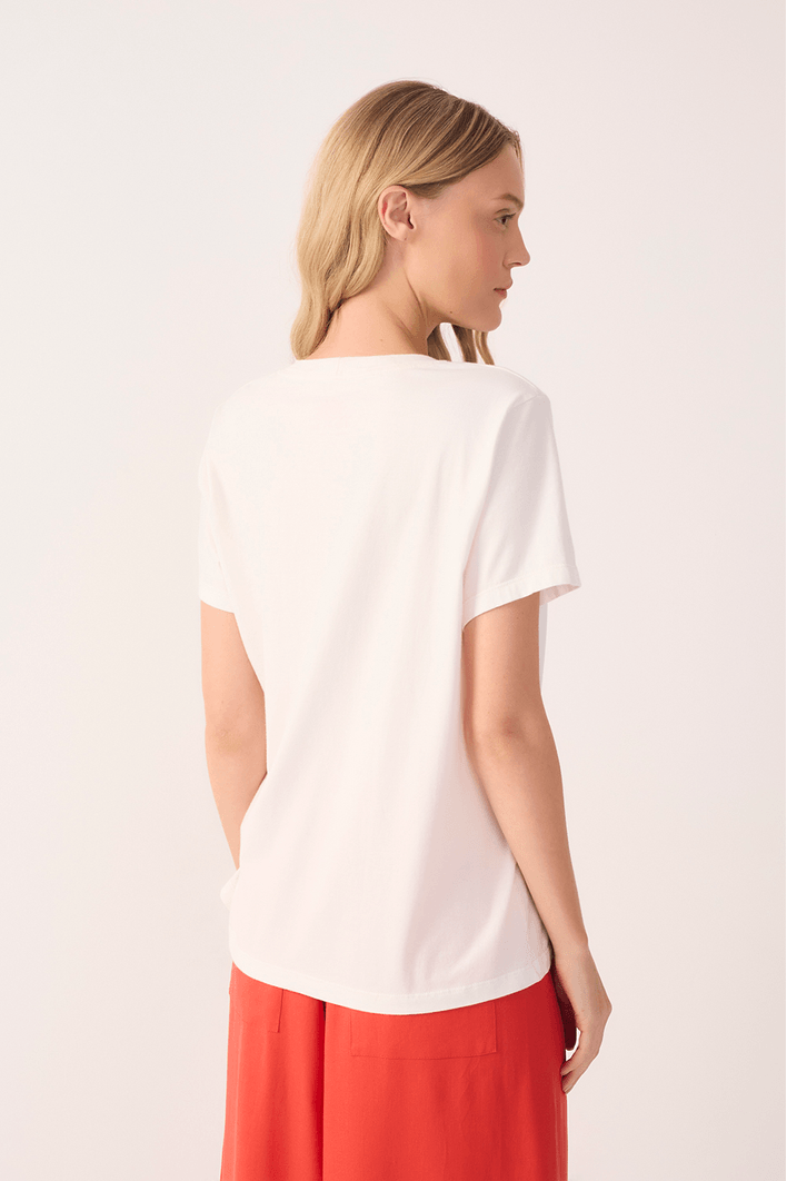 T-shirt Bordado Elementos