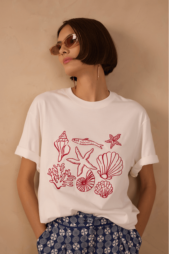 T-shirt Bordado Conchas