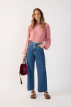 Calça Jeans Reta Costura Deslocada