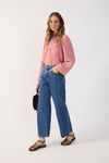 Calça Jeans Reta Costura Deslocada
