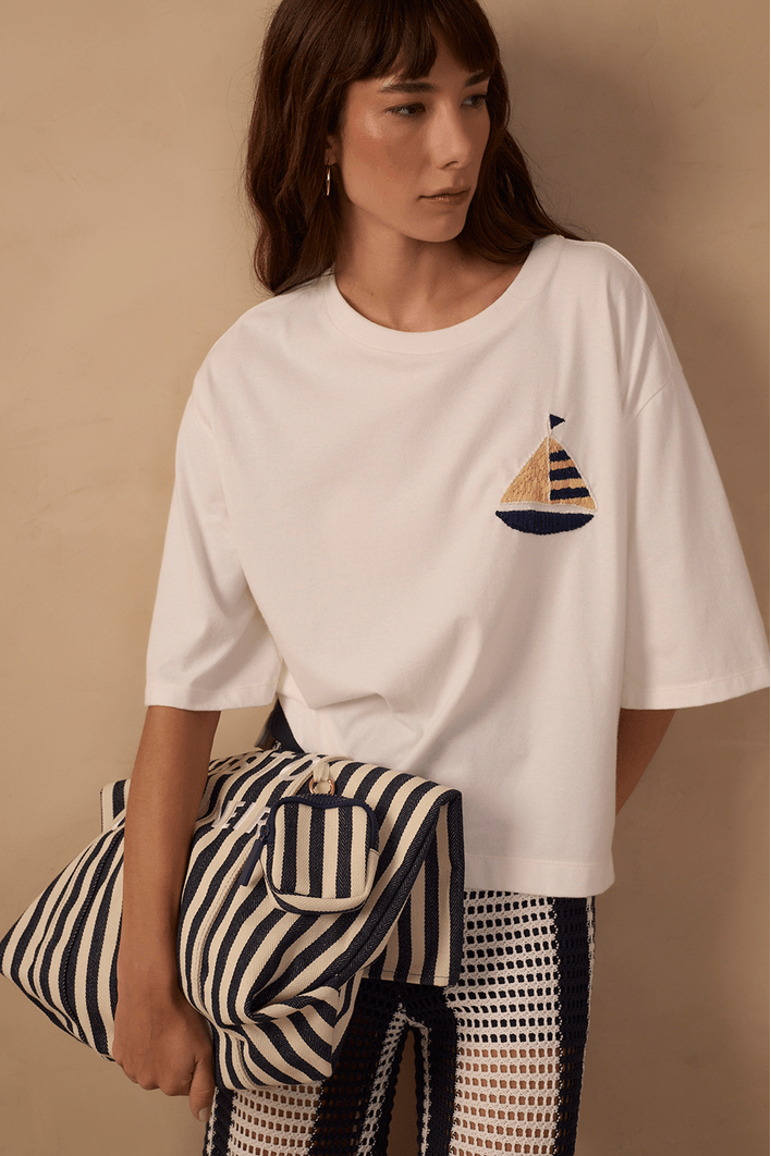 T-shirt Com Bordado Barco