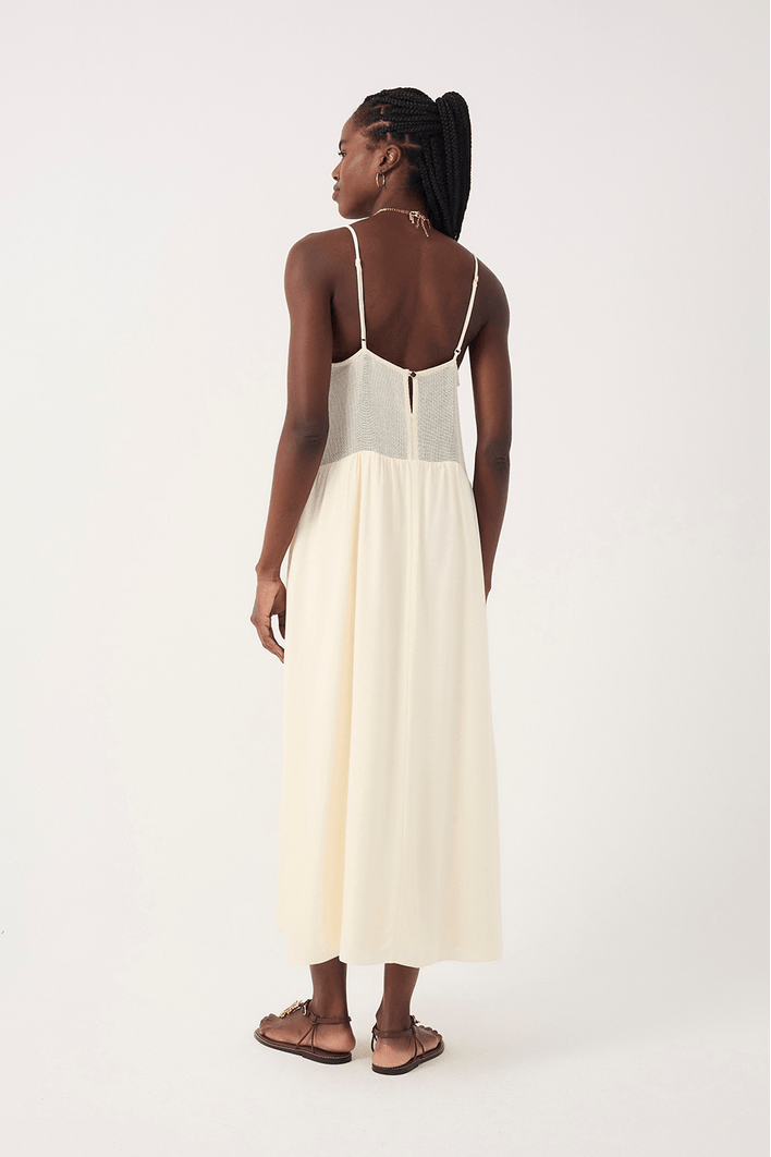 Vestido Midi Detalhe Tela
