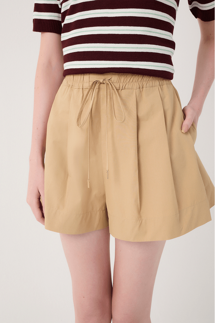 Short Algodão Pregas