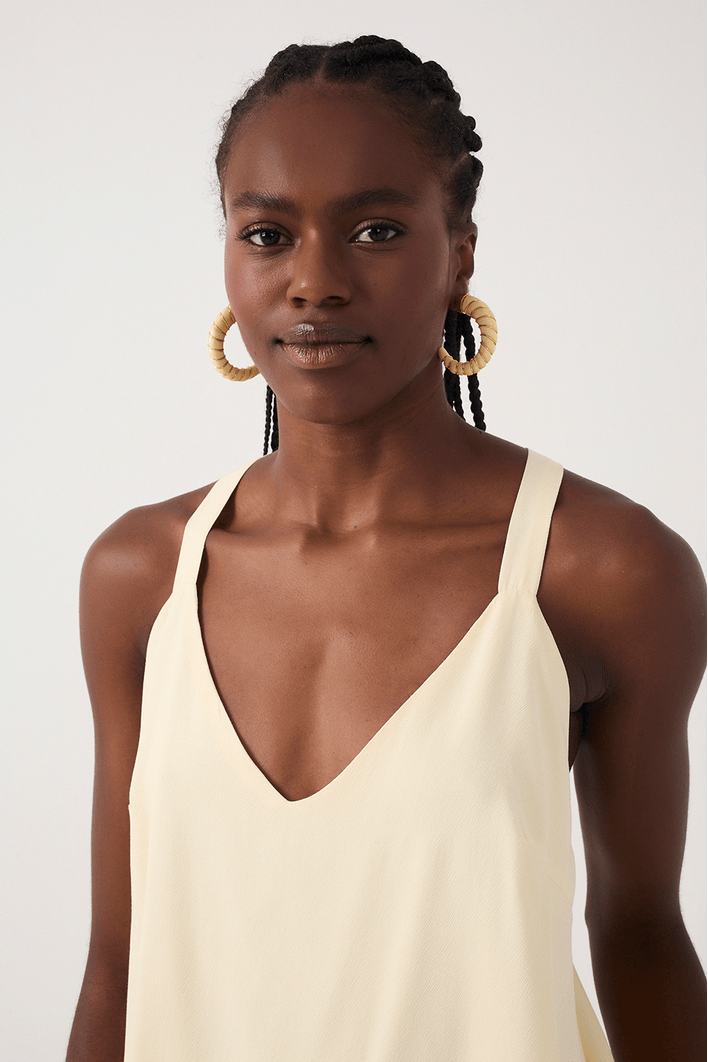 Blusa  Prega Sobreposta Costas