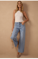 Calça Jeans Detalhe Lateral