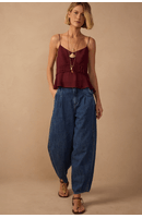 Calça Jeans Pregas