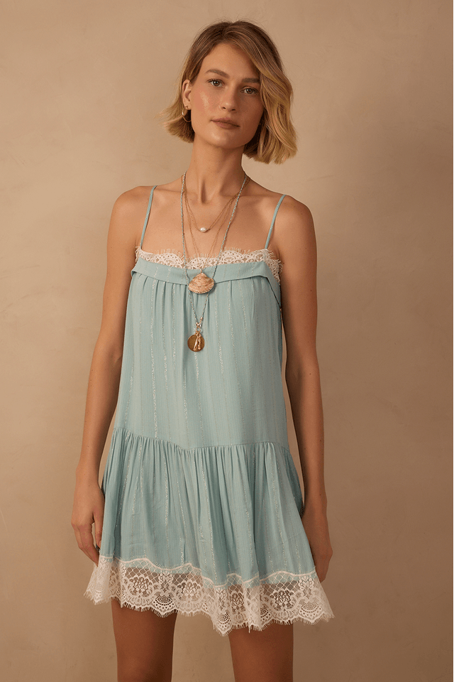 Vestido Curto Lurex Com Renda