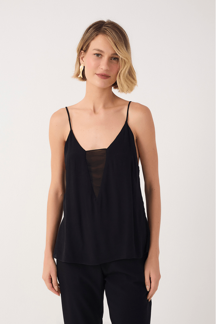 Blusa Crepe Detalhe Decote
