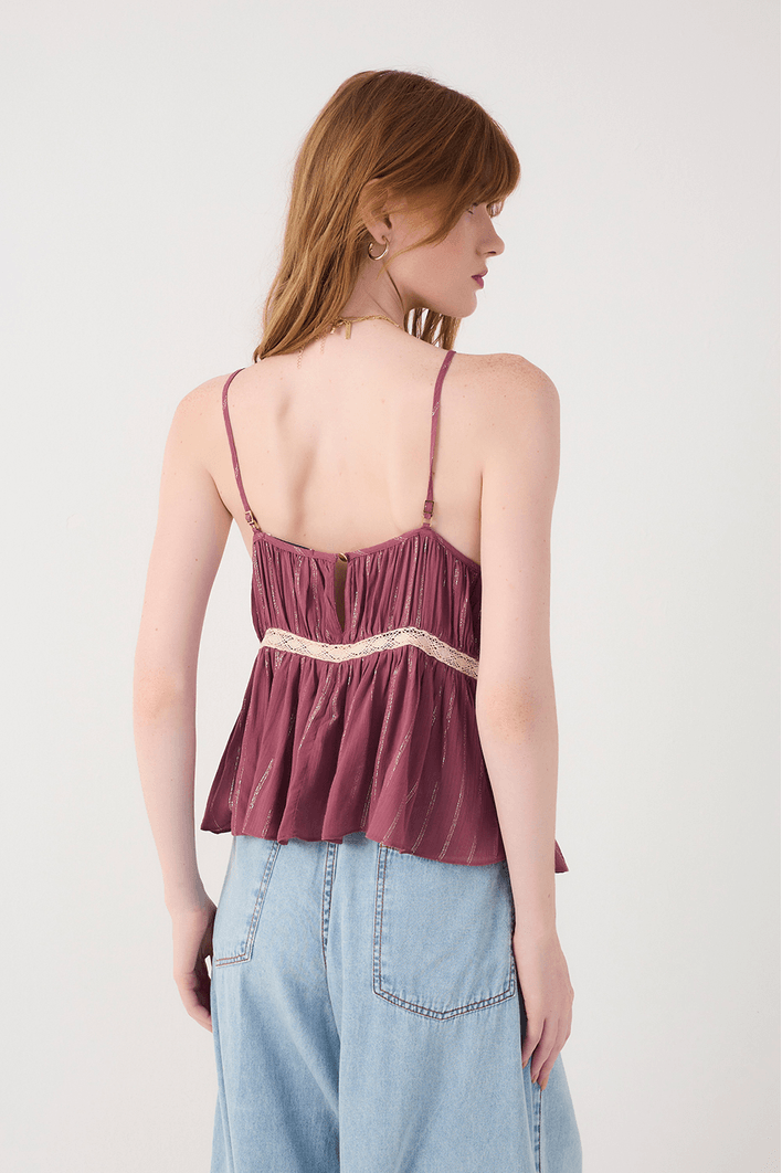 Blusa Lurex Com Entremeios