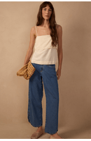 Calça Jeans Recortes Fenda