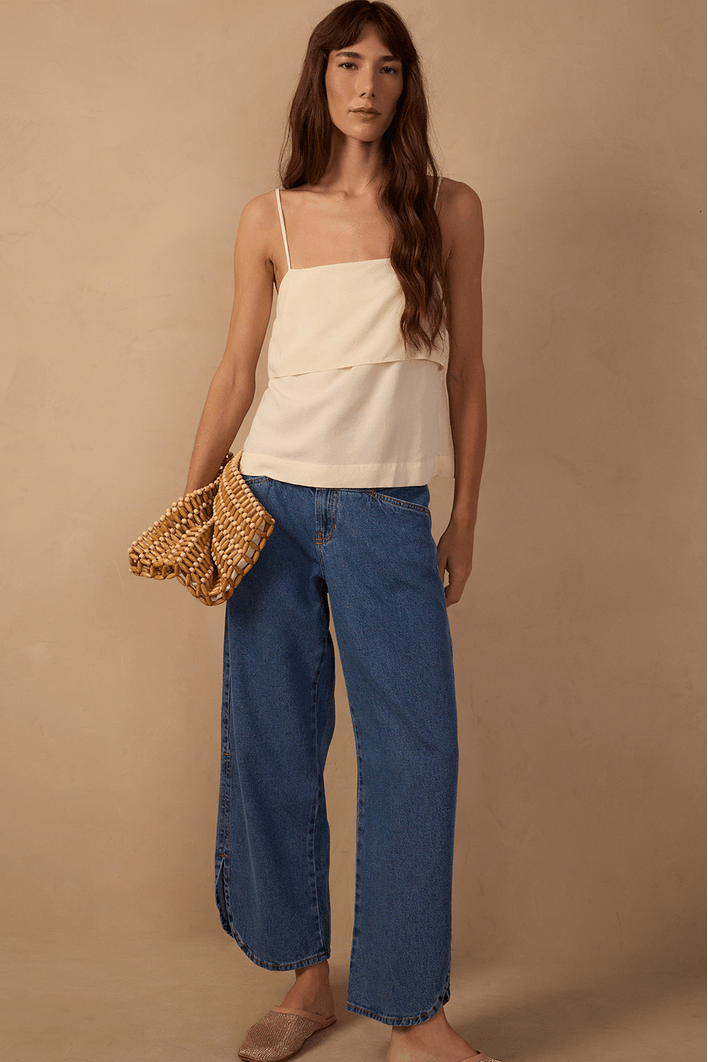 Calça Jeans Recortes Fenda