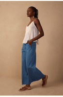 Calça Jeans Pantalona Detalhe Zig Zag