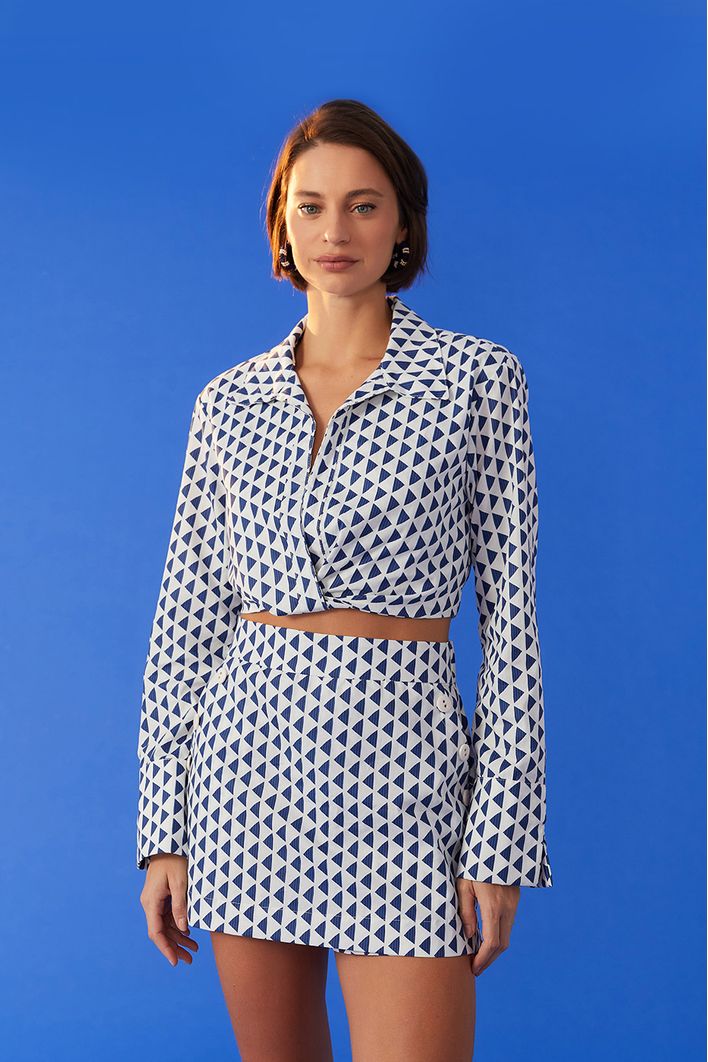 Camisa Cropped Estampa Velas