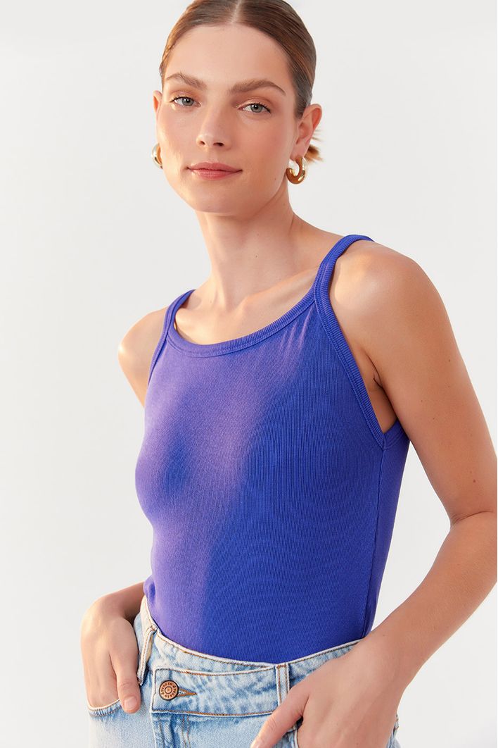 Blusa Básica Canelada