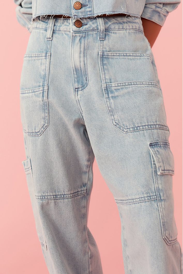 Calça Jeans Bolsos Delavê