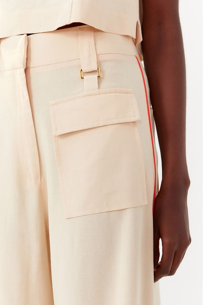 Calça Linho Detalhe Cadarço