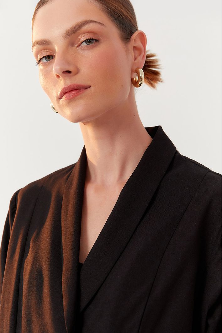 Blazer Linho Bolsos