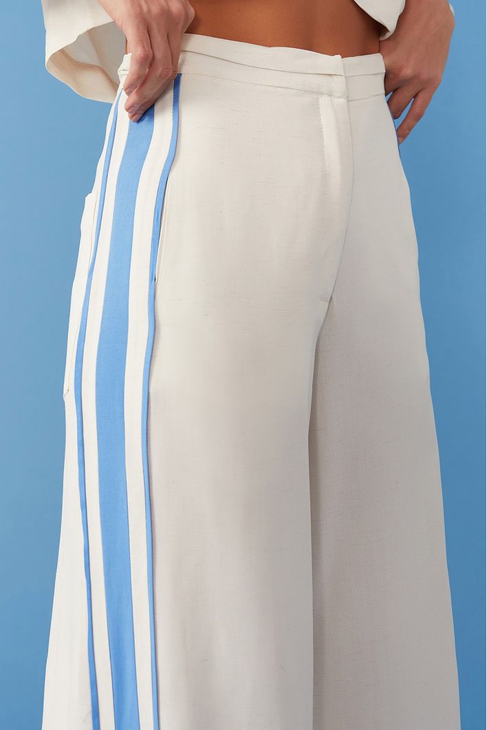 Calça Pantalona Vies Lateral