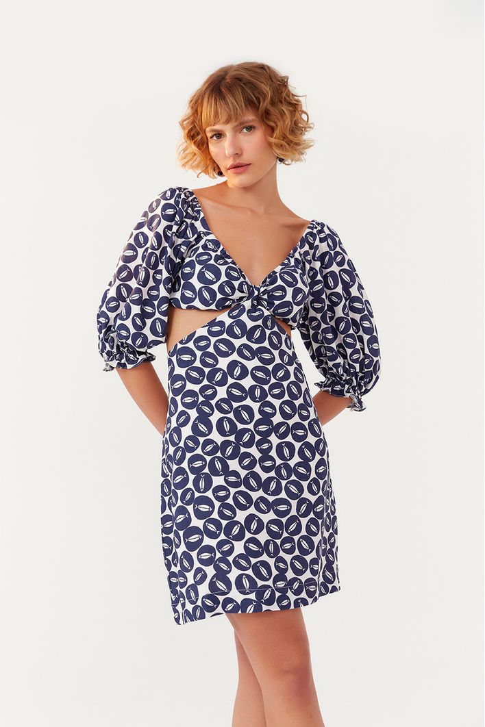Vestido Curto Estampa Peixinhos