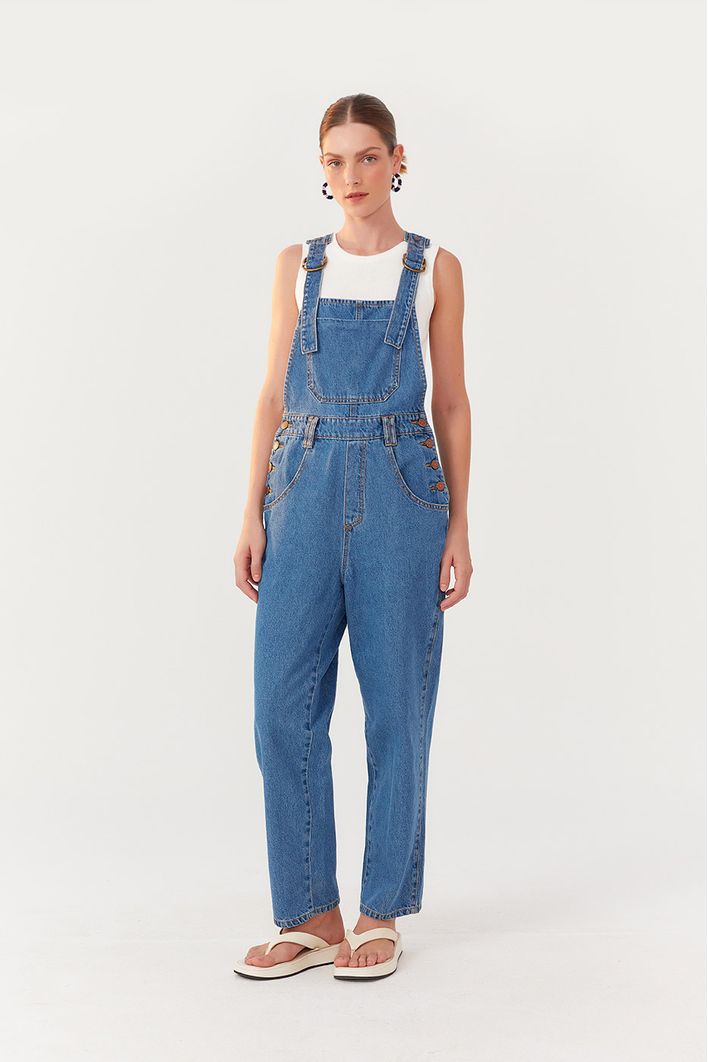Jardineira Jeans Bolsos
