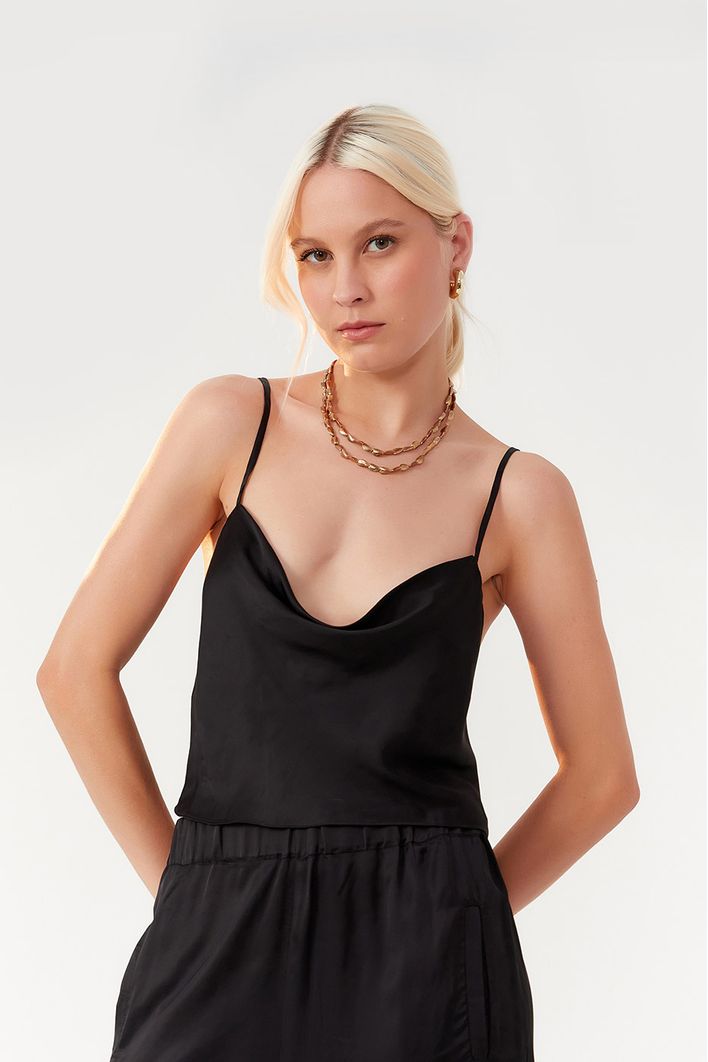 Blusa Cetim Night