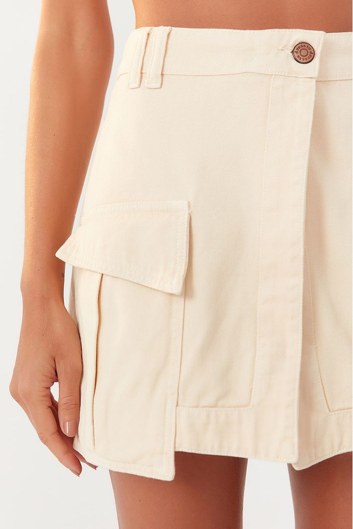 Short Saia Sarja Bolsos