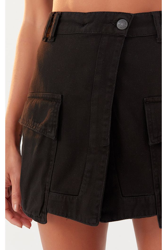 Short Saia Sarja Bolsos