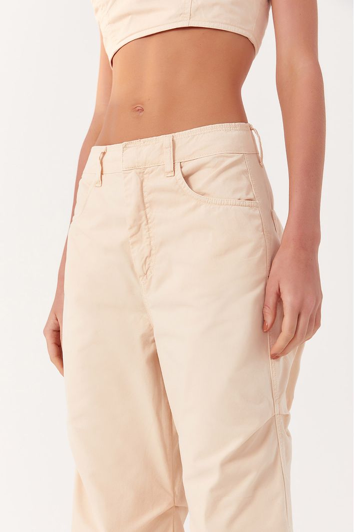 Calça Sarja Pregas