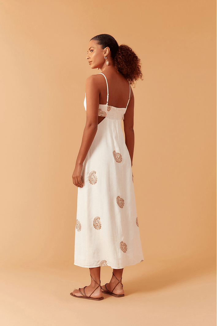 Vestido Cropped Bordado Lateral Vazada