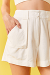 Short Linho Botão Bolso