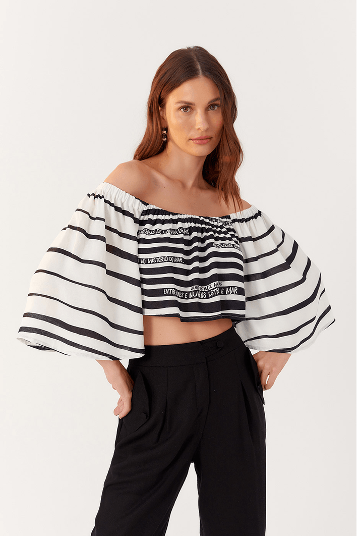 Blusa Ombra Á Ombro Estampa Poema