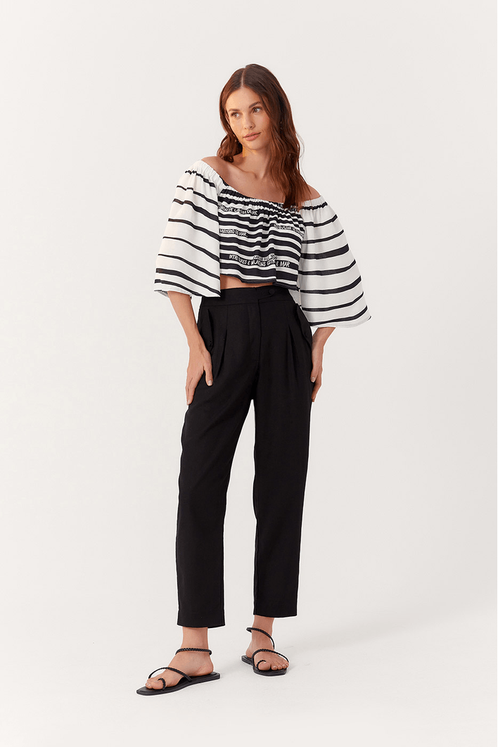 Blusa Ombra Á Ombro Estampa Poema