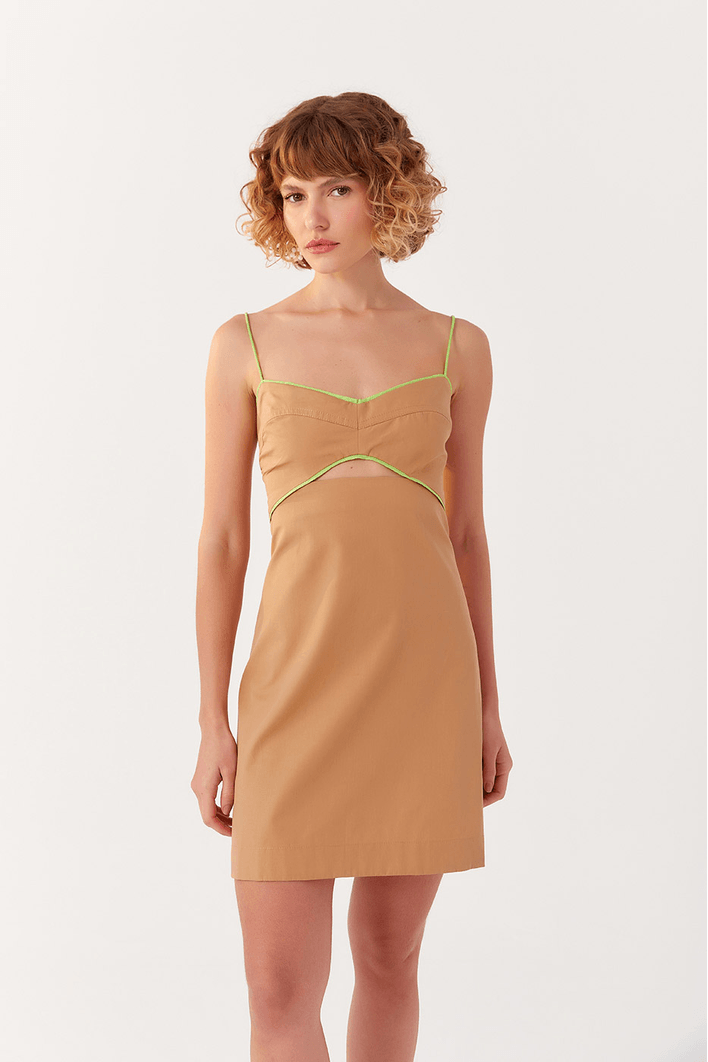 Vestido Curto Recortado