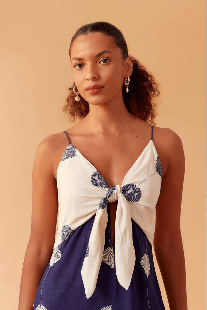 Vestido Cropped Bicolor Bordado