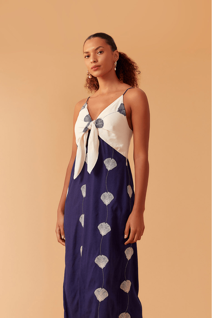 Vestido Cropped Bicolor Bordado