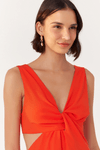 Vestido Curto Busto Torcido