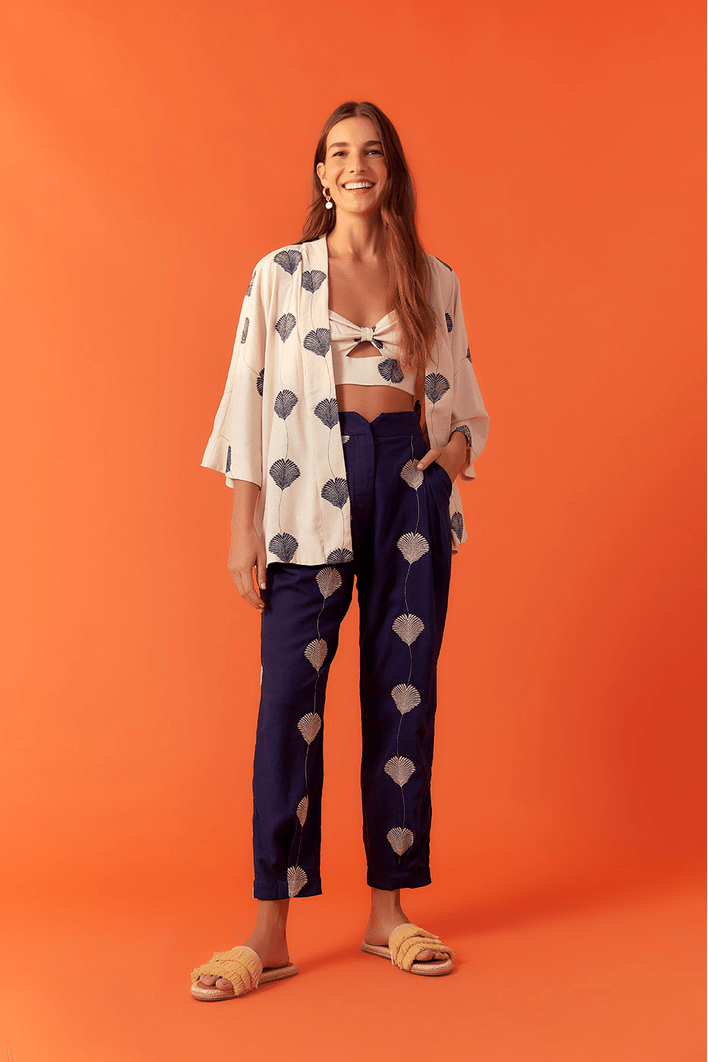 Kimono Bordado Faixa Cintura