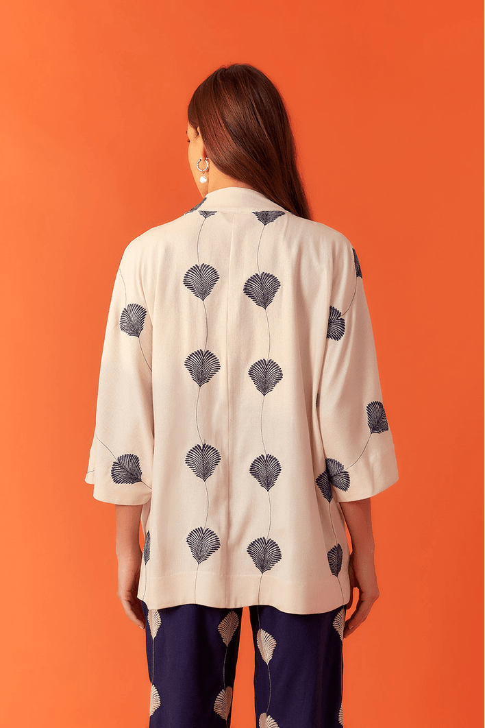 Kimono Bordado Faixa Cintura