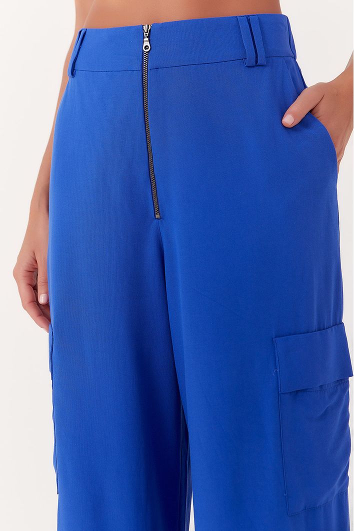 Calça Bolso Lateral