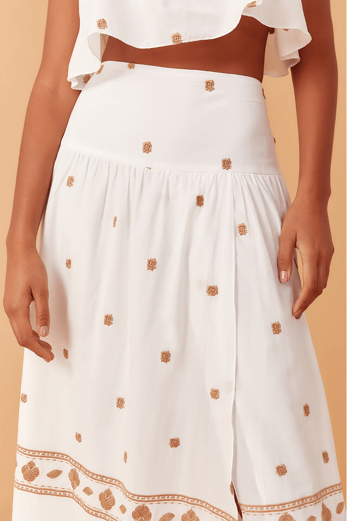 Saia Cropped Bordado Barrado