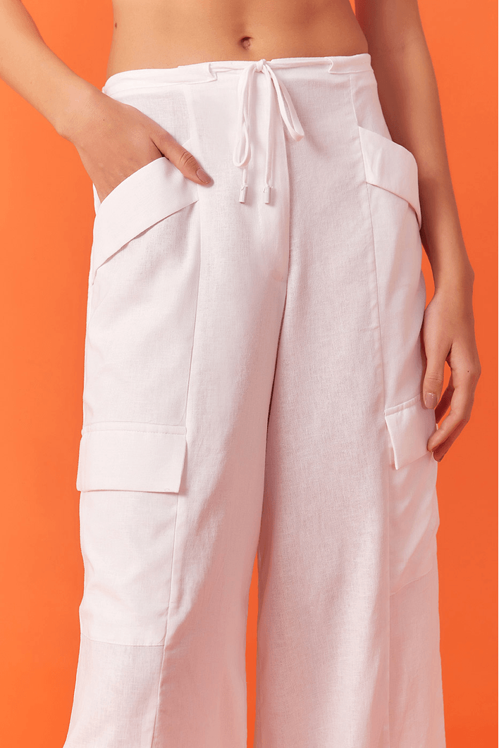 Calça Bolsos Cadarço Cintura