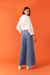 Calça Jeans Cropped Recortes