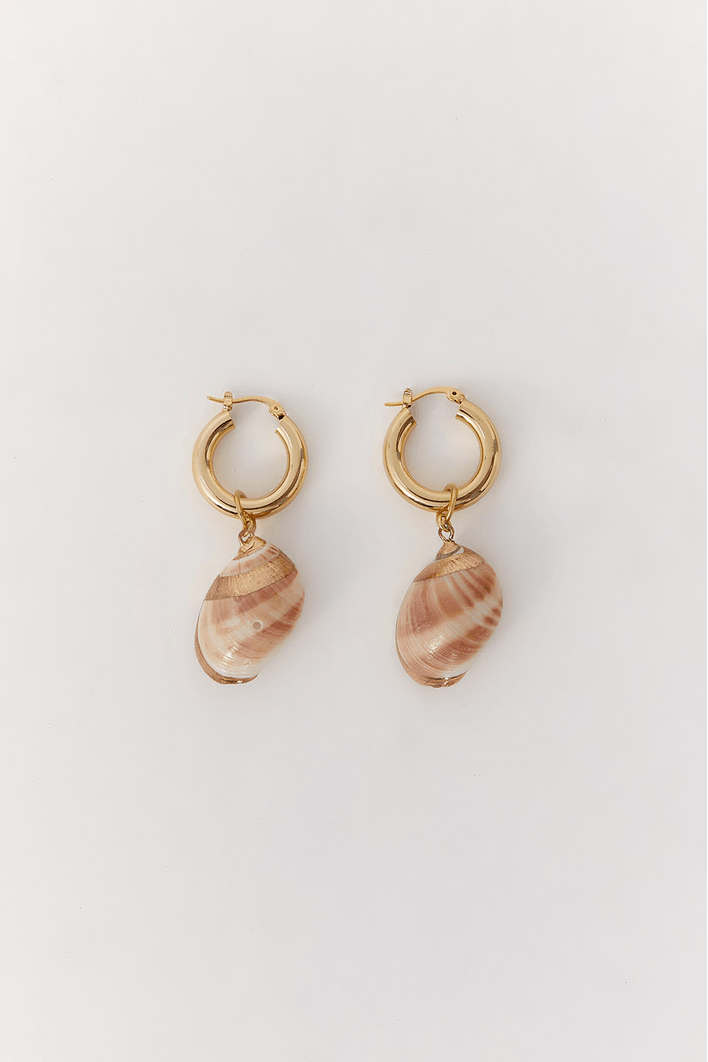 Brinco Búzios Dourado